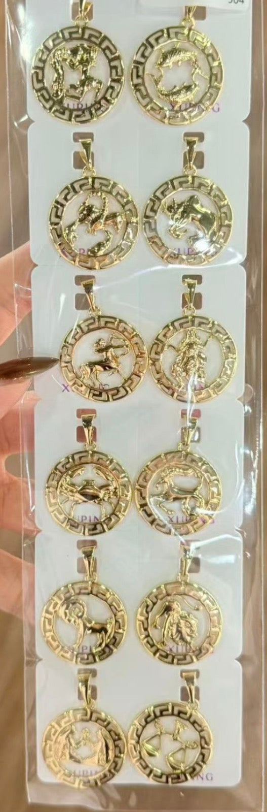 Dijes de Zodiaco Dorados