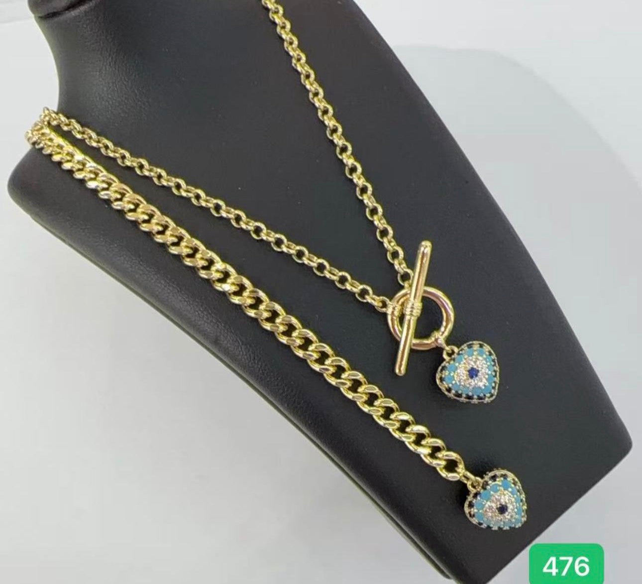 Set de Cadenas Doradas con Dije de Corazón Ojo Turco – Doble Estilo