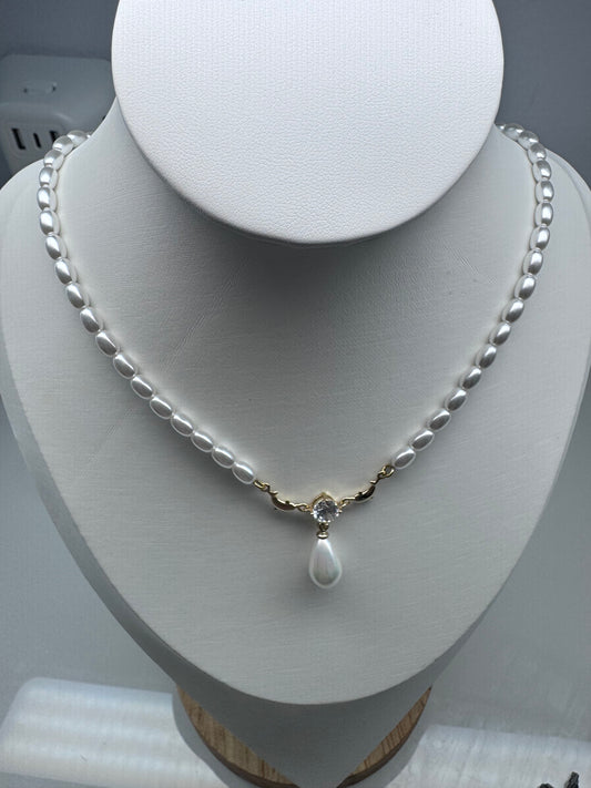 Collar de Perlas elegante